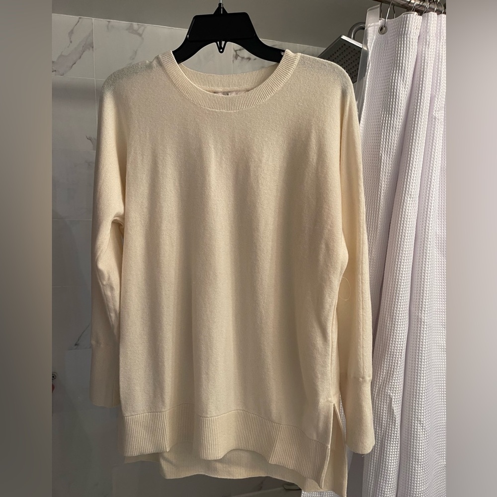 Athleta sweater - small